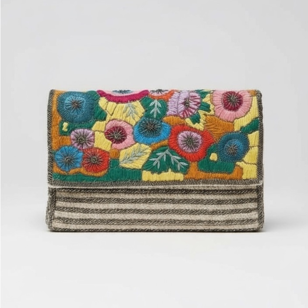 Zara Embroidered Floral Clutch